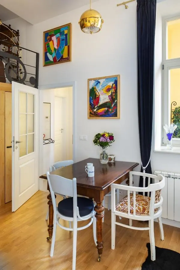 Prague Days - Elegant Studios Near Wenceslas Square Apartment