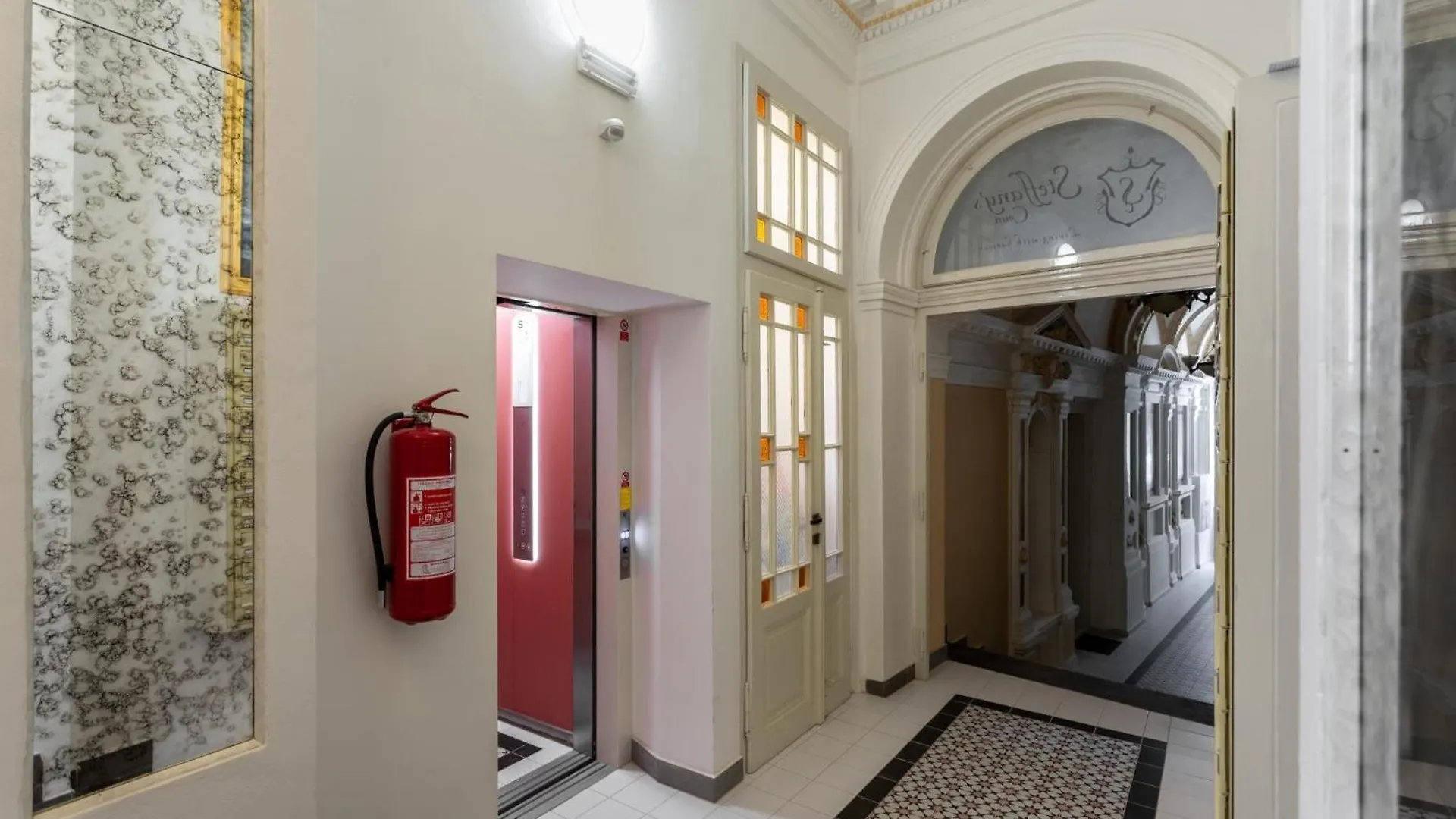 Prague Days - Elegant Studios Near Wenceslas Square Apartment