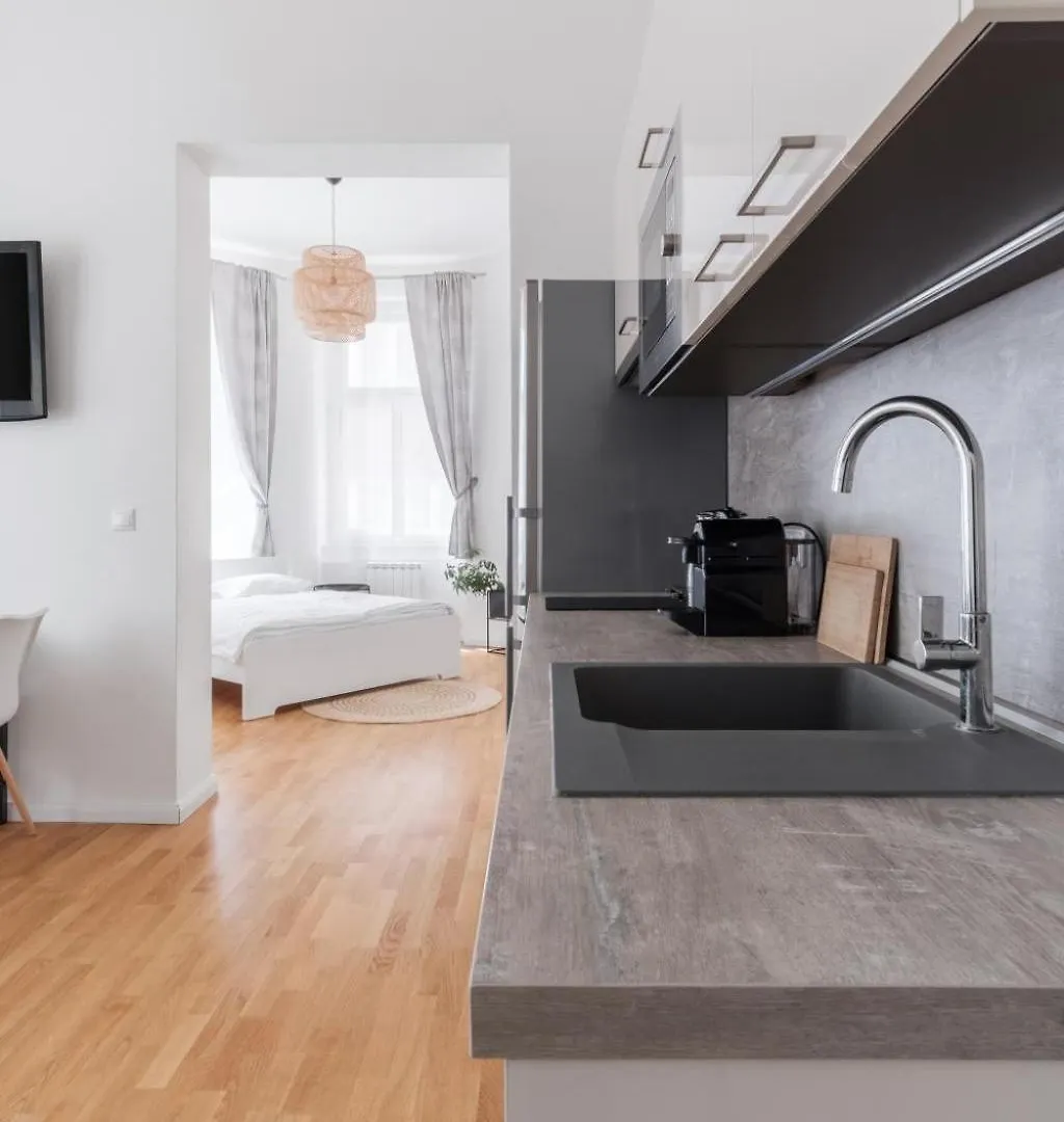 Prague Days - Elegant Studios Near Wenceslas Square